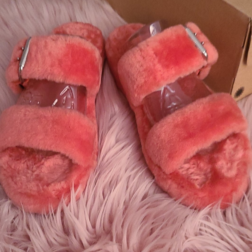 Authentic Ugg Slides